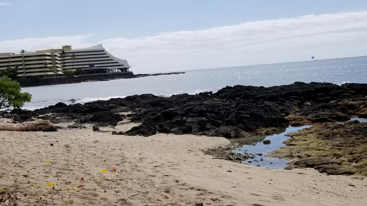 Downtown Hawaiian Paradise Condo With Hot Tub, Pool & Beach - Kona Islander Inn Kailua-Kona Esterno foto